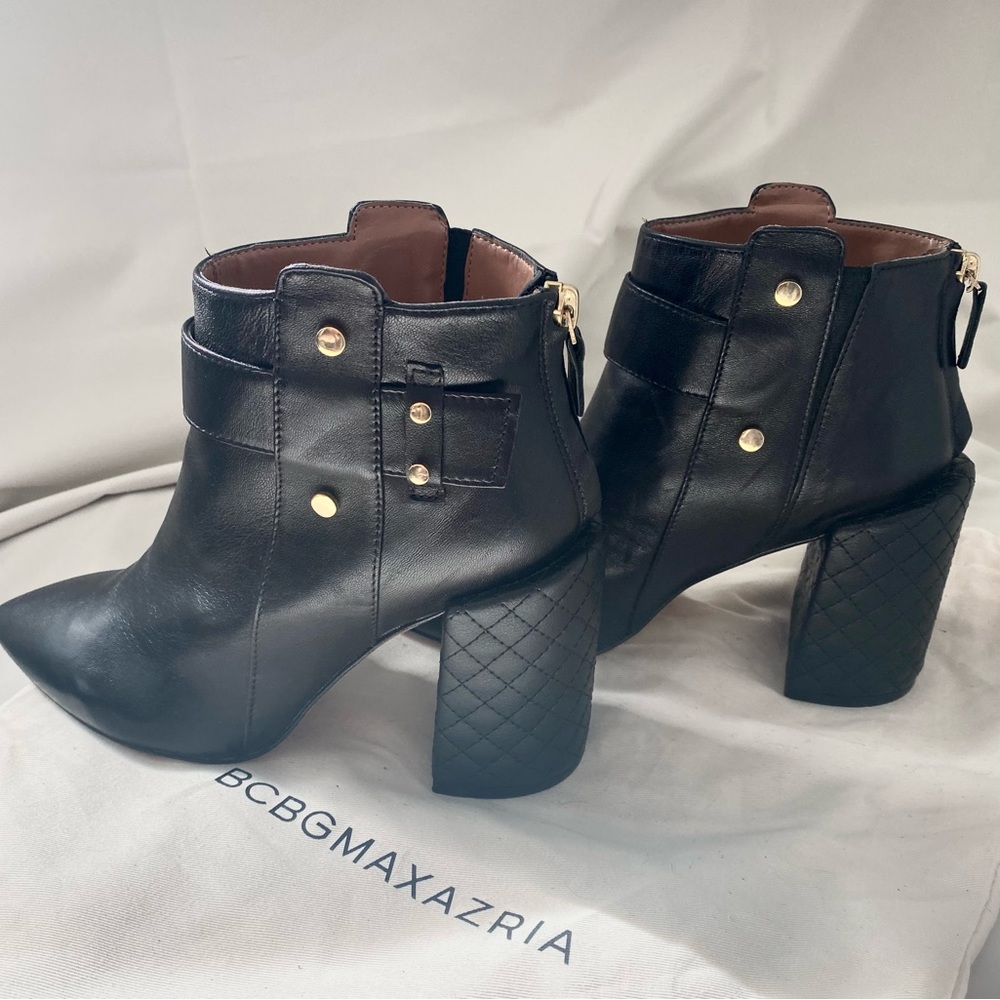 Black leather ankle boots BCBG MAXAZRIA
